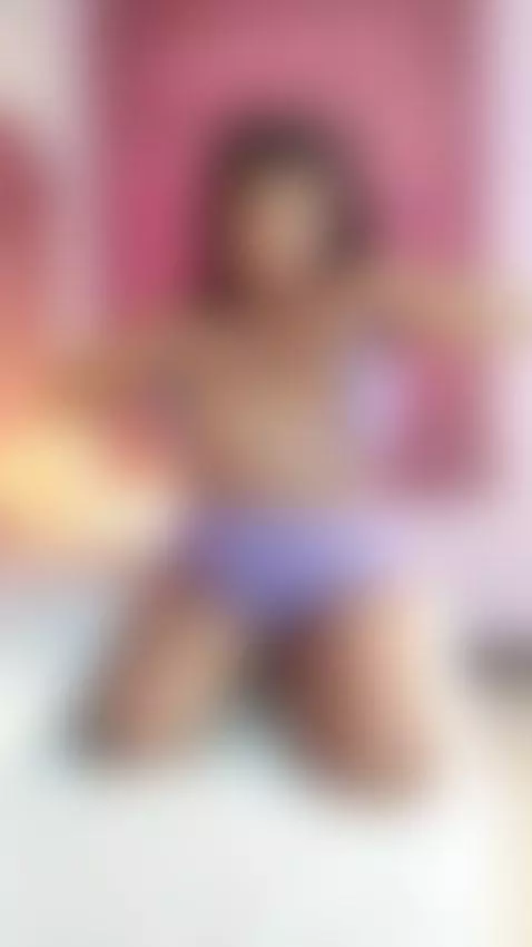 I want you to fuck me and expand my pussy by dulcepettit