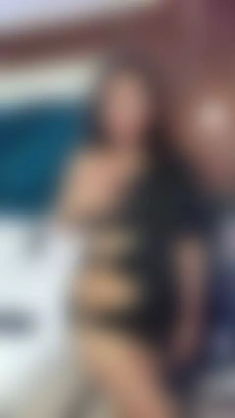 Come and let's make our meeting unforgettable. by dulcepettit