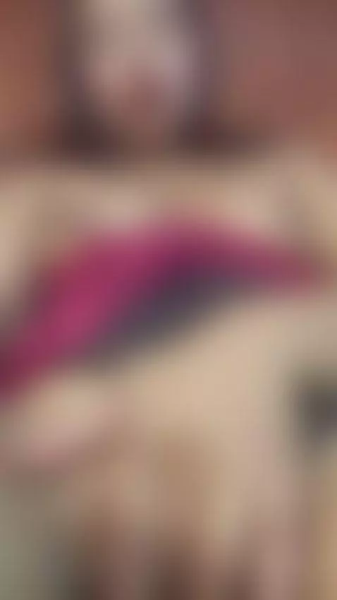 I want you to fuck me and expand my pussy by dulcepettit