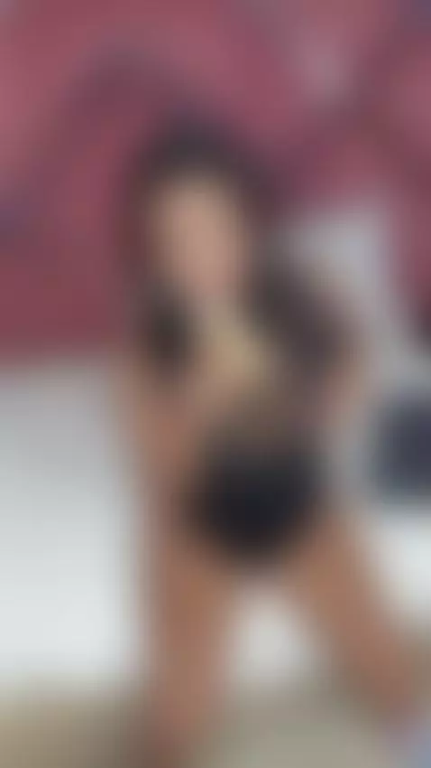 I want you to fuck me and expand my pussy by dulcepettit