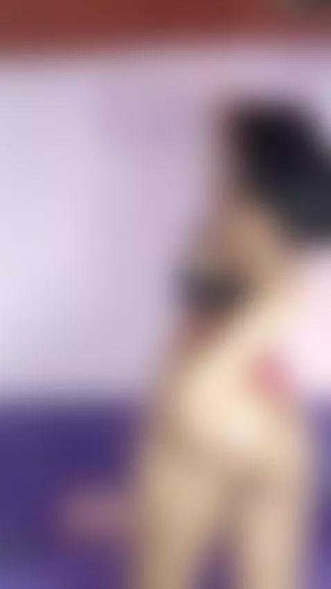 Come and let's make our meeting unforgettable. by dulcepettit