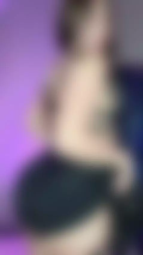 Let yourself be carried away by temptation and sensuality wi... by antonellajohnston