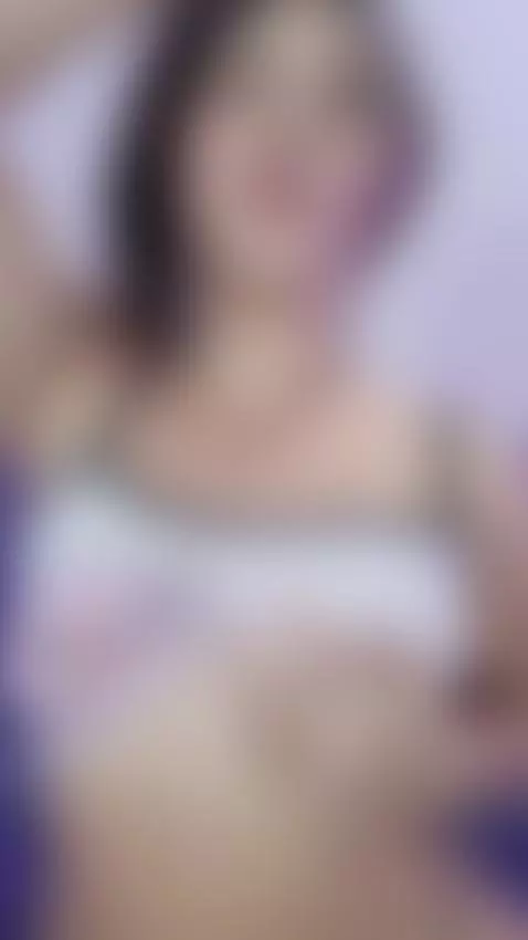 I want you to fuck me and expand my pussy by antonellajohnston