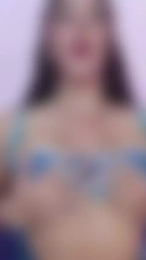 I have a sweet side and another that would make you lose you... by antonellajohnston