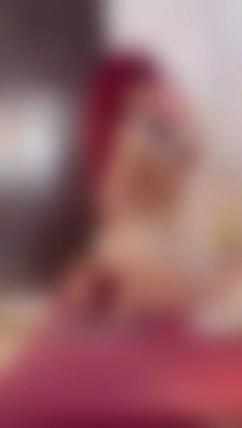 “Do you dare to discover what I hide behind this smile?” 🔥 by cleodemon