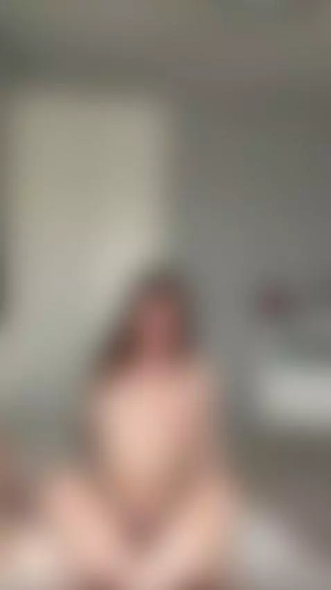 Inspiring video and a cool girl. Don’t forget to subscribe! ... by dianariver