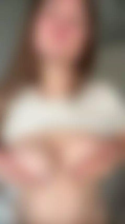 Moments of beauty and inspiration — click the link in bio! 🌹 by dianariver