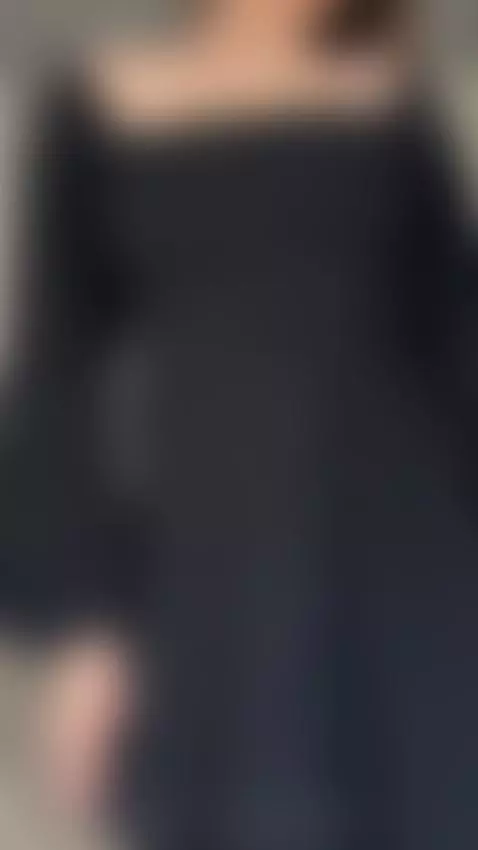 They say dark-haired girls are the most adventurous! You'd b... by dianariver