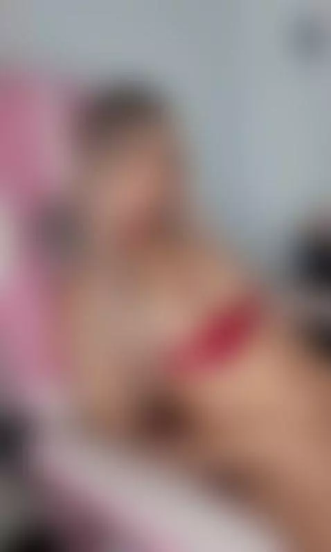 Treat me like a queen and I'll be your whore by kattiarose