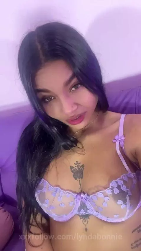 I want you to fuck me and expand my pussy by lyndabonnie