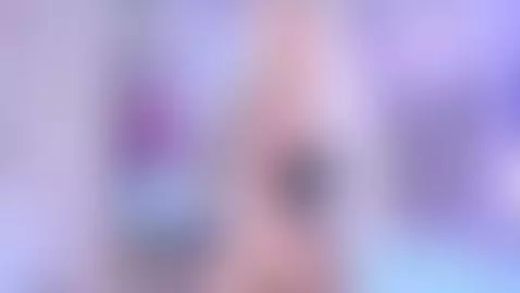 sensual and sexy girl for you by bizzynoar