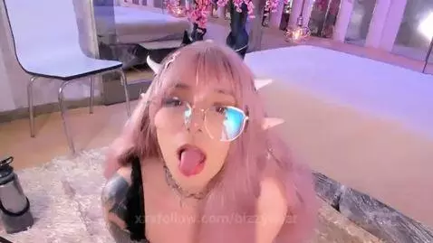 I am a hot sensual girl and very funny come and fuck my hot ... by bizzynoar