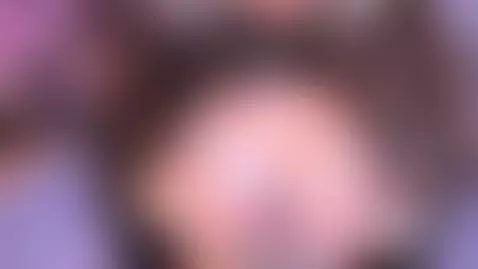 I'm so horny my legs are shaking and I want my pussy to be f... by bizzynoar