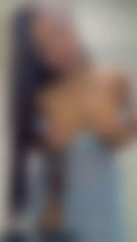 Come and let's make our meeting unforgettable. by julisweett