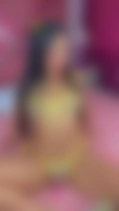 Treat me like a queen and I'll be your whore by julisweett