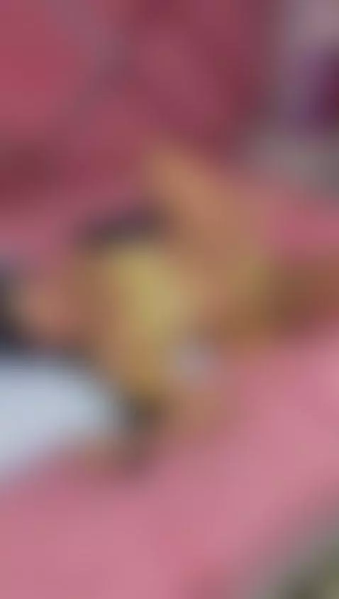 I will touch my whole body, hoping you come and do it yourse... by julisweett