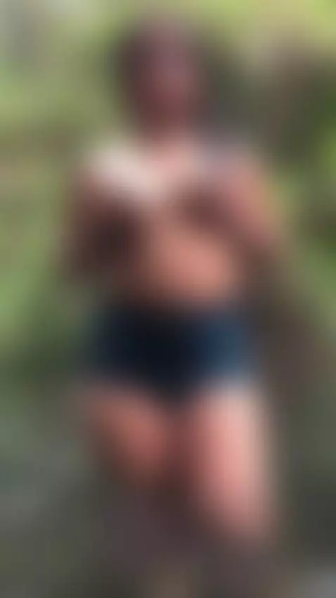 Come and let's make our meeting unforgettable. by julisweett