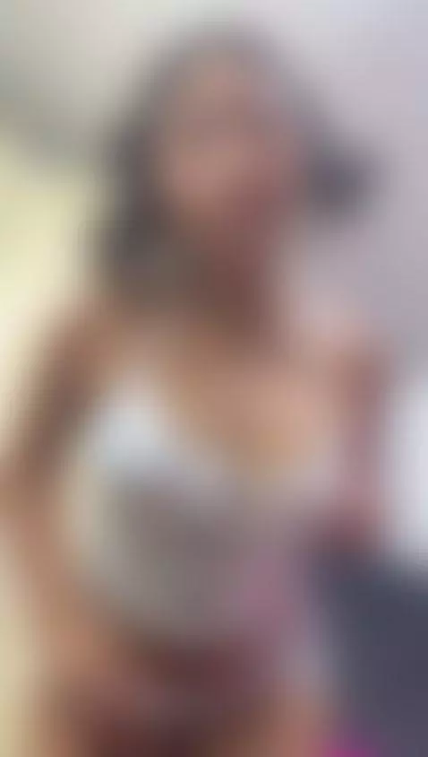 Come and let's make our meeting unforgettable. by julisweett