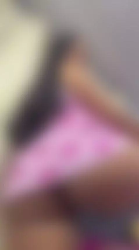 Come and let's make our meeting unforgettable. by julisweett