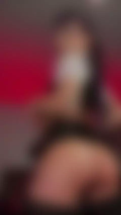 Naughty Uniform, Sweet Mouth & Attitude 📚

Do u like womens ... by draculairis