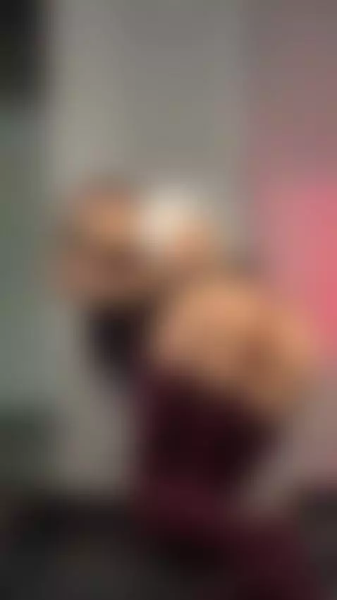 Someone who can help me with my homework? by draculairis