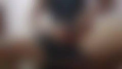 me estorba el Short by josedotao