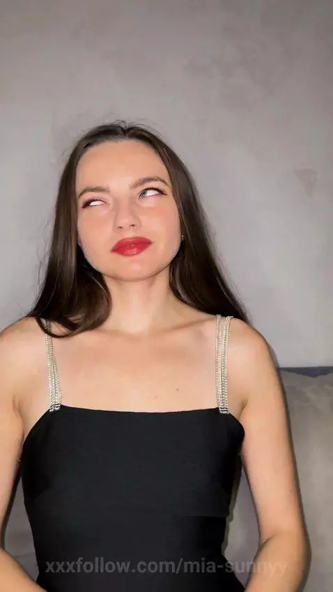 do you like my look? by mia-sunnyy