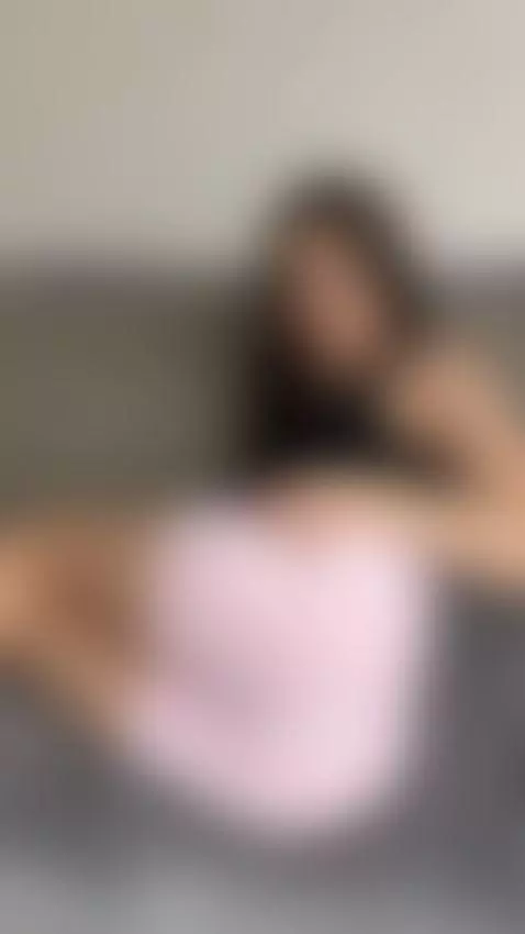 twerking ass by mia-sunnyy