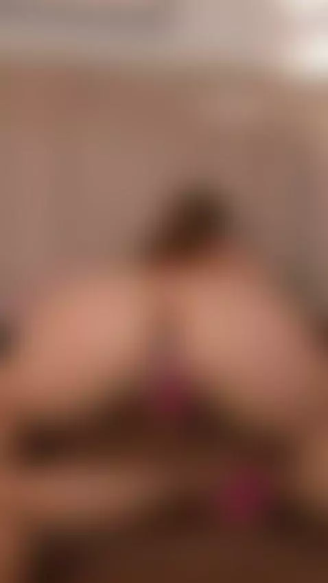 Have you eaten a MILF? It could be the first if you want! 🍑💕 by clhoe-johnson