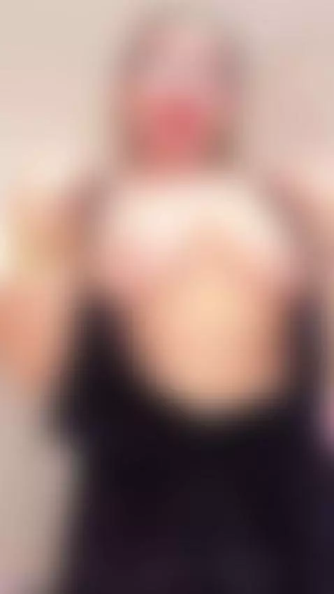 I WANT YOU TO TELL ME ALL THE WAYS YOU WOULD USE MY TITS 🍒😈 by clhoe-johnson