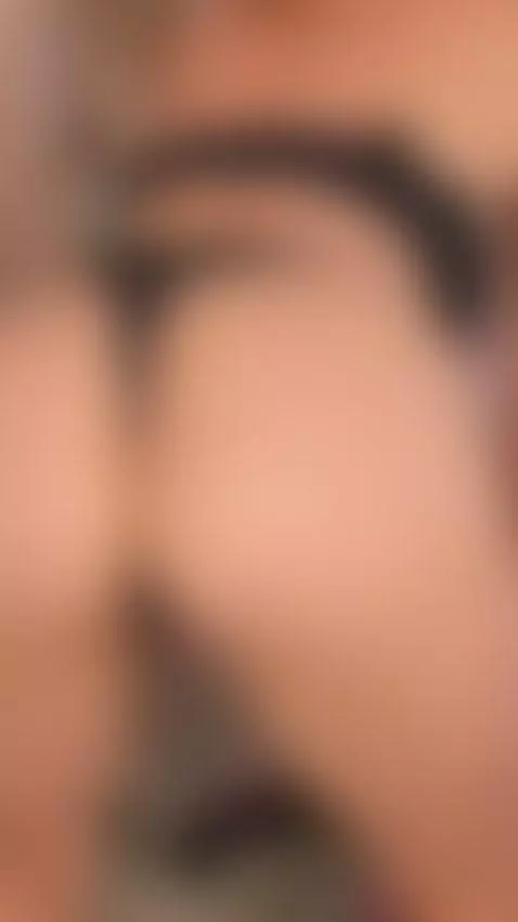 Question of the day, do you prefer my ass or my tits? 🍑🍒 by clhoe-johnson