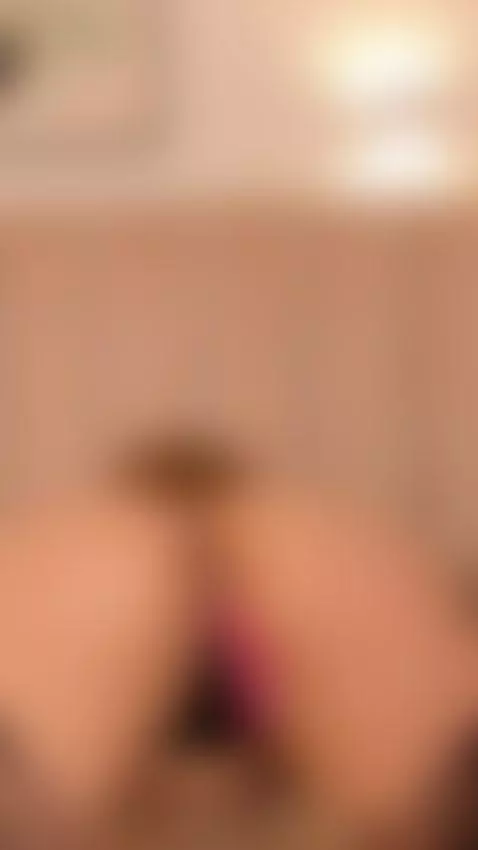 Break the stockings to fuck me hard 😈 by clhoe-johnson