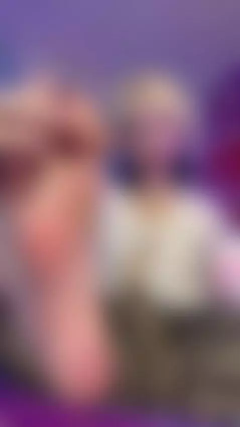 I love oil massages on my feet 💦🔥 by hannahpagee