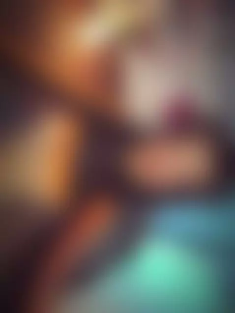 If you behave well, I'll give you more 👀 by hannahpagee