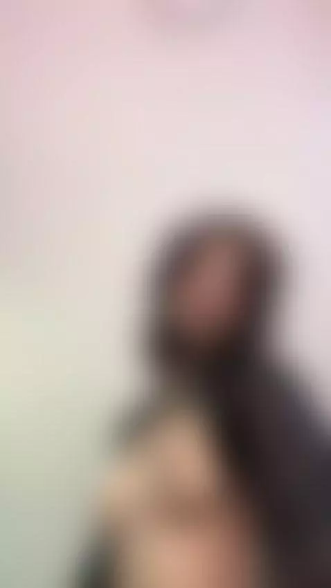 Is the energy seen or felt? 🌸 by hannahpagee