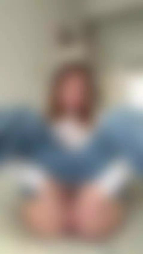 Every move drips temptation 😏🫦 by curlypolly