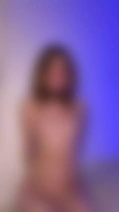 Every sigh begs for more 💦🫦 by curlypolly