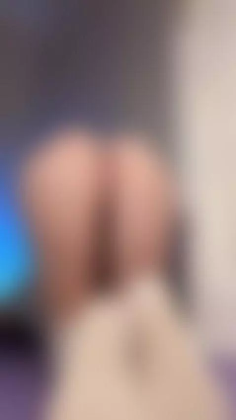 The night drips slow 🌙🫦 by curlypolly