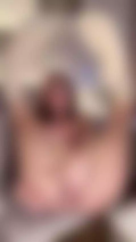 Every move burns deep 💦🖤 by curlypolly