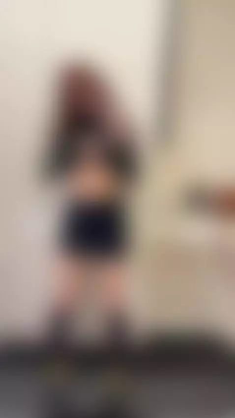 The glow follows my rhythm 💋💫 by curlypolly