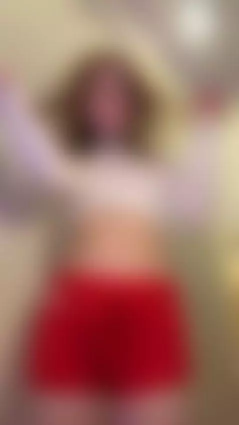 Every glance aches deep 👀🔥 by curlypolly