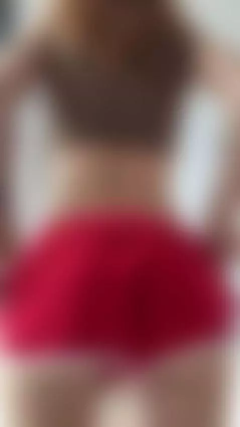 My body sways like it’s made of light 😏💦 by curlypolly