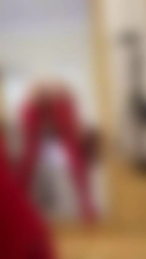 The glow deepens the mood 😏🔥 by curlypolly