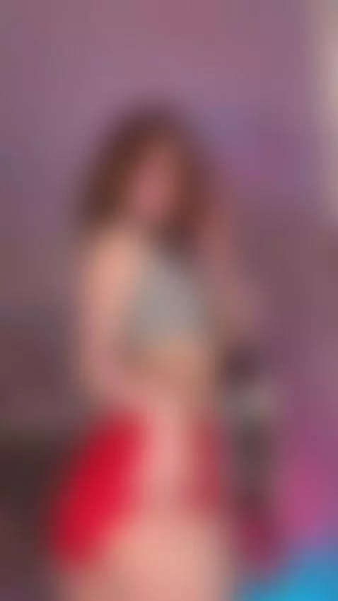 Sometimes I just love making you wonder 💕💋 by curlypolly