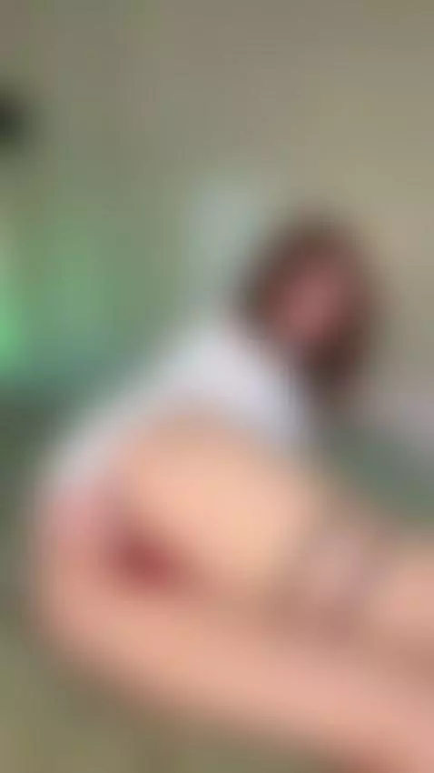 The air feels closer now 💦🩶 by curlypolly