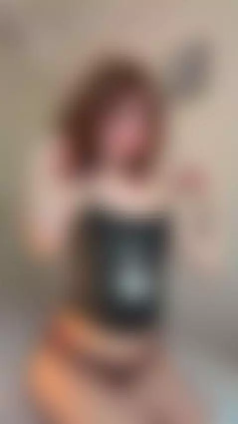 A little soft, a little sinful… just how I like it 💋💕 by curlypolly