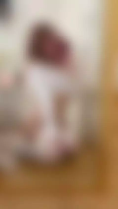 Shadows drift with my breathing 💦🩶 by curlypolly