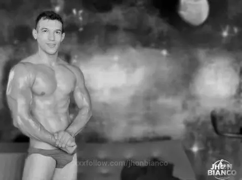 aesthethic guy 🇨🇴🙌🏼✨🔥 by jhonbianco