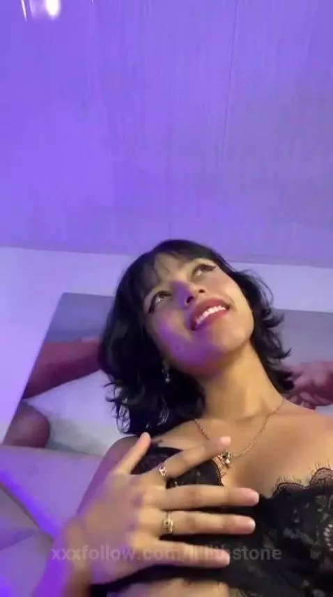 I'll wait for you in my room by liilithstone