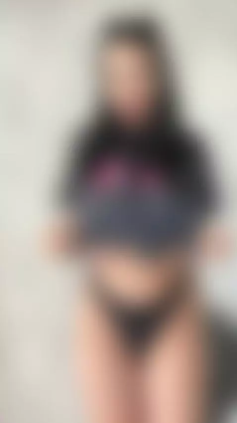 Short tease: sensual moment. Want more? Tap my profile by bustyyemma